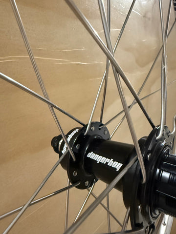 Mini 28h Dangerboy Wheelset Silver
